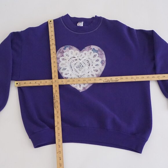 Vintage Jerzees Purple Lace Heart Appliqué Sweatshirt Cabincore Cottagecore 2X - Picture 2 of 10